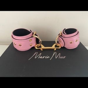 Marie Mur Kassandra ankle cuffs, pink